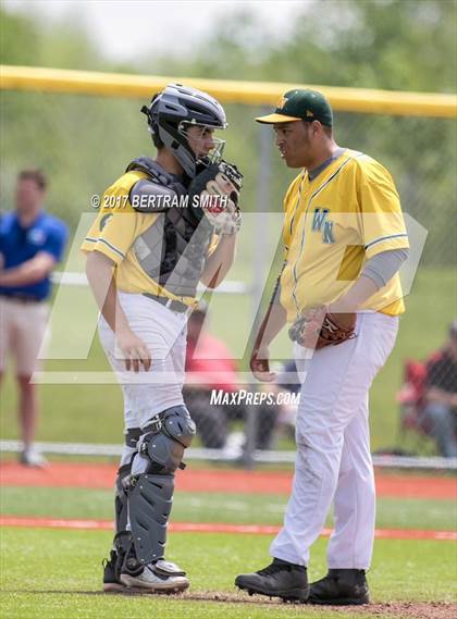 Thumbnail 2 in Clarence vs. Williamsville North (Section 6 Class AA Final) photogallery.