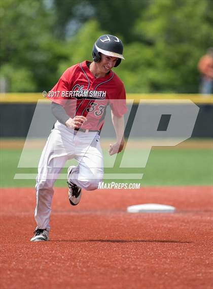 Thumbnail 3 in Clarence vs. Williamsville North (Section 6 Class AA Final) photogallery.