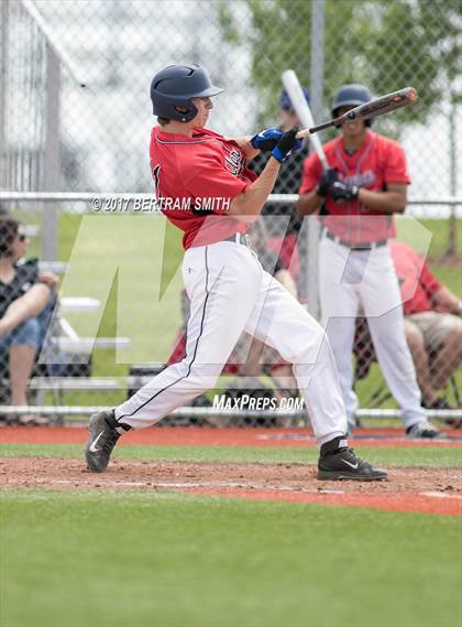 Thumbnail 2 in Clarence vs. Williamsville North (Section 6 Class AA Final) photogallery.