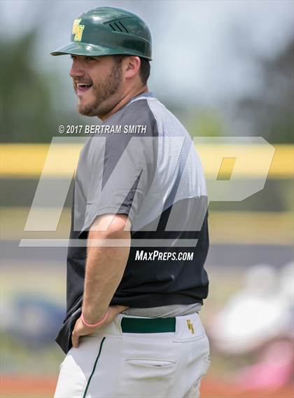 Thumbnail 3 in Clarence vs. Williamsville North (Section 6 Class AA Final) photogallery.