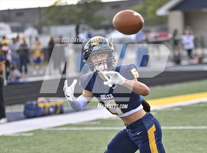 Thumbnail 1 in Shelbyville @ Delta photogallery.