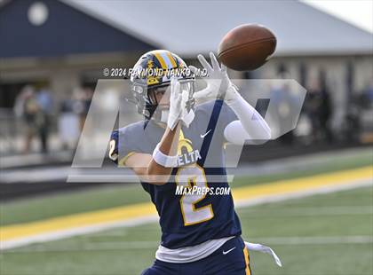 Thumbnail 2 in Shelbyville @ Delta photogallery.