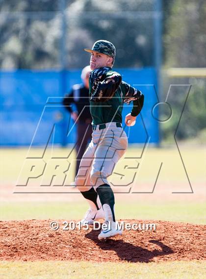 Thumbnail 1 in Sickles @ Newsome photogallery.