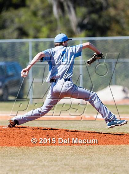 Thumbnail 3 in Sickles @ Newsome photogallery.