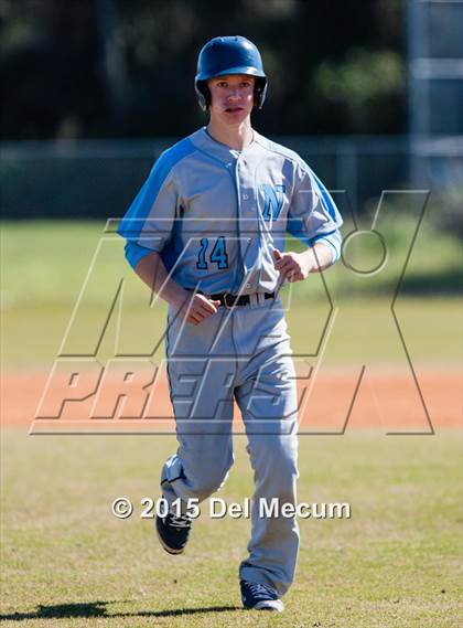 Thumbnail 1 in Sickles @ Newsome photogallery.