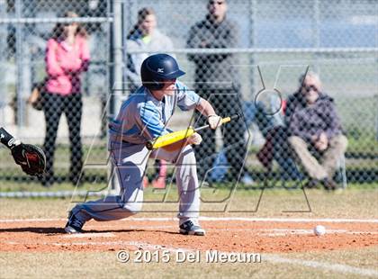 Thumbnail 2 in Sickles @ Newsome photogallery.