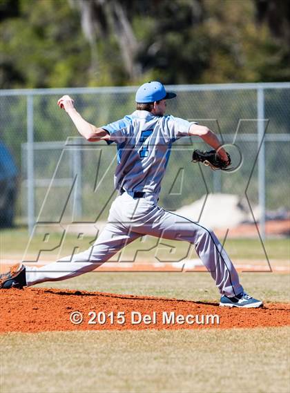 Thumbnail 1 in Sickles @ Newsome photogallery.