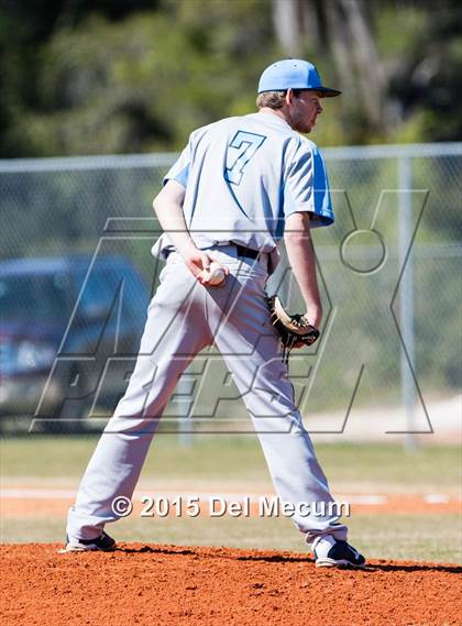 Thumbnail 1 in Sickles @ Newsome photogallery.