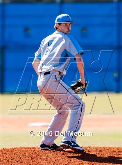 Thumbnail 2 in Sickles @ Newsome photogallery.