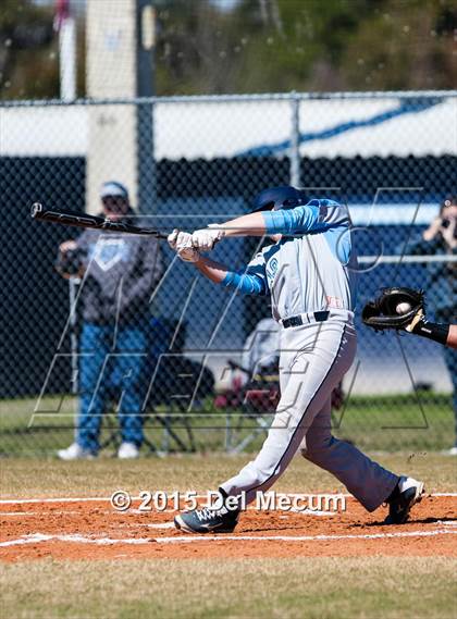 Thumbnail 3 in Sickles @ Newsome photogallery.