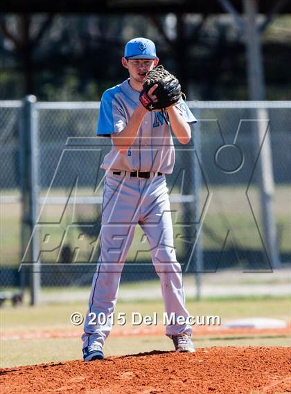 Thumbnail 2 in Sickles @ Newsome photogallery.