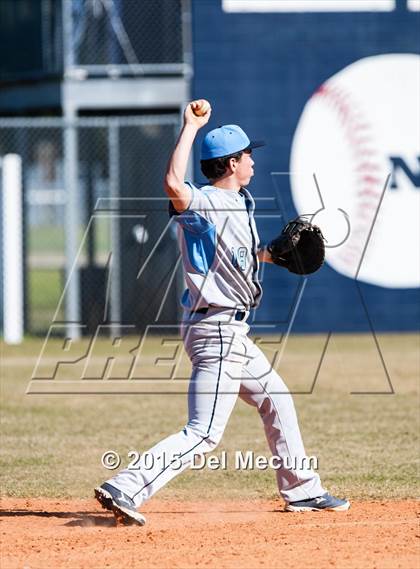 Thumbnail 3 in Sickles @ Newsome photogallery.