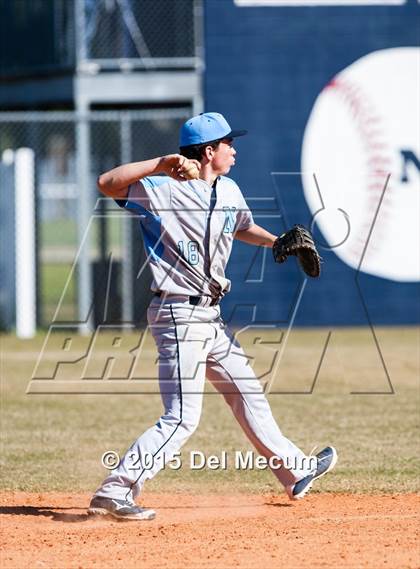 Thumbnail 2 in Sickles @ Newsome photogallery.