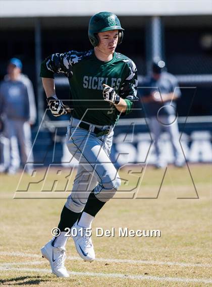 Thumbnail 1 in Sickles @ Newsome photogallery.