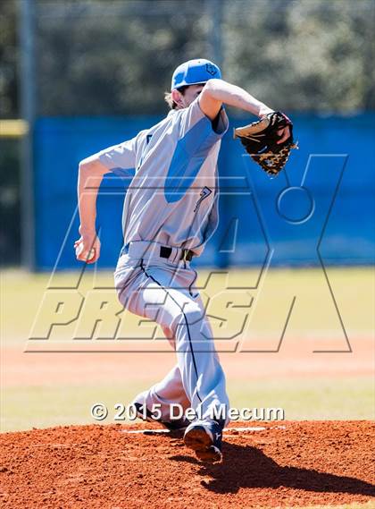 Thumbnail 3 in Sickles @ Newsome photogallery.