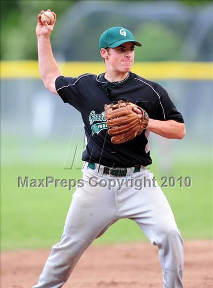 Thumbnail 3 in Guilford @ North Haven photogallery.