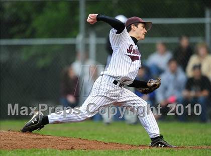 Thumbnail 3 in Guilford @ North Haven photogallery.