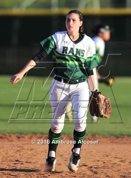 Thumbnail 3 in Seven Lakes @ Mayde Creek photogallery.