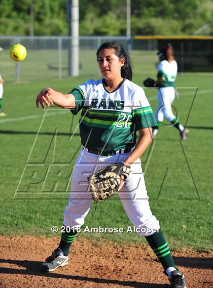 Thumbnail 1 in Seven Lakes @ Mayde Creek photogallery.