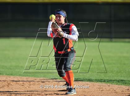 Thumbnail 2 in Seven Lakes @ Mayde Creek photogallery.