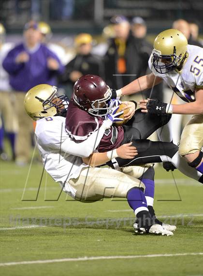 Thumbnail 2 in Christian Brothers Academy vs. Orchard Park (NYSPHSAA Class AA Semifinal) photogallery.