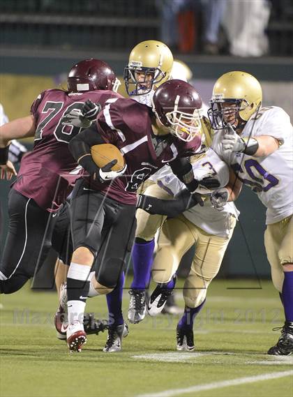 Thumbnail 1 in Christian Brothers Academy vs. Orchard Park (NYSPHSAA Class AA Semifinal) photogallery.