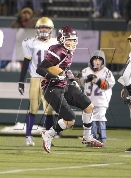 Thumbnail 1 in Christian Brothers Academy vs. Orchard Park (NYSPHSAA Class AA Semifinal) photogallery.