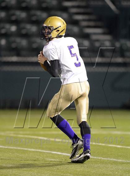 Thumbnail 3 in Christian Brothers Academy vs. Orchard Park (NYSPHSAA Class AA Semifinal) photogallery.