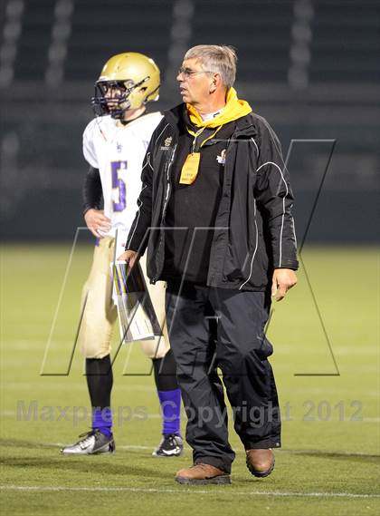 Thumbnail 1 in Christian Brothers Academy vs. Orchard Park (NYSPHSAA Class AA Semifinal) photogallery.