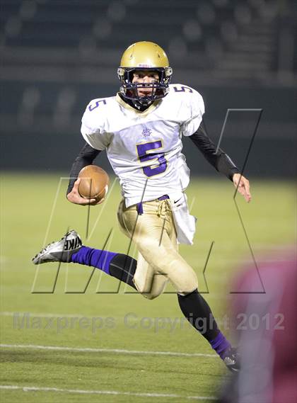 Thumbnail 3 in Christian Brothers Academy vs. Orchard Park (NYSPHSAA Class AA Semifinal) photogallery.