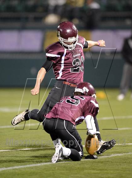 Thumbnail 2 in Christian Brothers Academy vs. Orchard Park (NYSPHSAA Class AA Semifinal) photogallery.