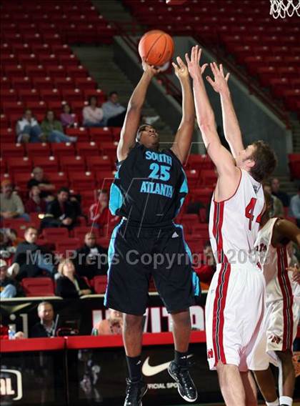 Thumbnail 1 in South Atlanta vs. Lawrence North (T-Mobile Invitational) photogallery.