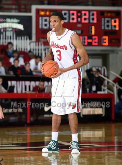 Thumbnail 3 in South Atlanta vs. Lawrence North (T-Mobile Invitational) photogallery.