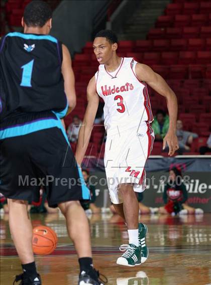 Thumbnail 1 in South Atlanta vs. Lawrence North (T-Mobile Invitational) photogallery.