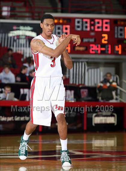 Thumbnail 3 in South Atlanta vs. Lawrence North (T-Mobile Invitational) photogallery.