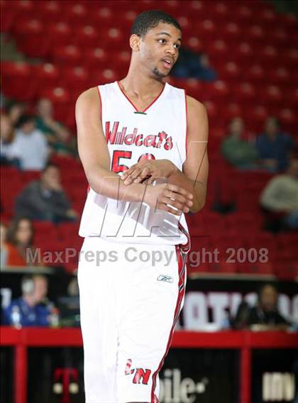 Thumbnail 2 in South Atlanta vs. Lawrence North (T-Mobile Invitational) photogallery.