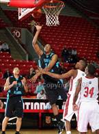 Favors scored 38 in the state-title victory. 