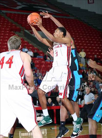 Thumbnail 2 in South Atlanta vs. Lawrence North (T-Mobile Invitational) photogallery.