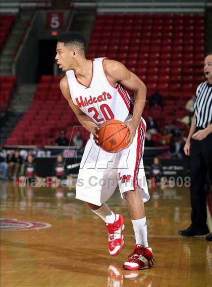Thumbnail 3 in South Atlanta vs. Lawrence North (T-Mobile Invitational) photogallery.