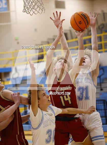 Thumbnail 3 in Logan @ Sky View (Sophomore) photogallery.