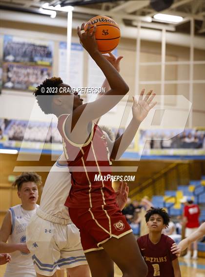 Thumbnail 3 in Logan @ Sky View (Sophomore) photogallery.