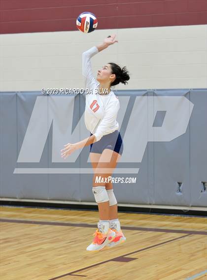 Thumbnail 2 in Seven Lakes vs Brandeis (KISD/CFISD Tournament) photogallery.