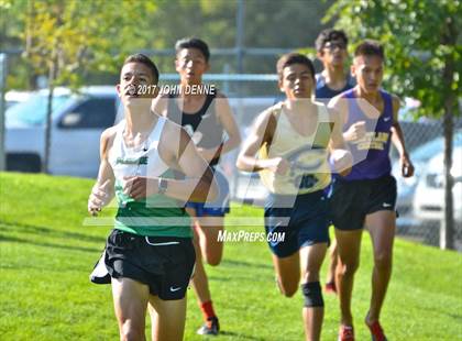 Thumbnail 1 in UNM Invitational photogallery.