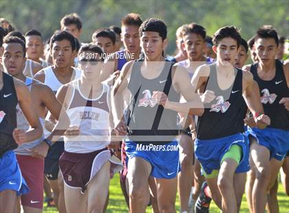 Thumbnail 1 in UNM Invitational photogallery.