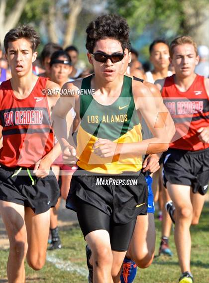 Thumbnail 2 in UNM Invitational photogallery.