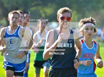 Thumbnail 1 in UNM Invitational photogallery.