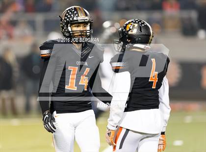 Thumbnail 3 in Bakersfield @ Central (CIF D1 Central Section Final) photogallery.