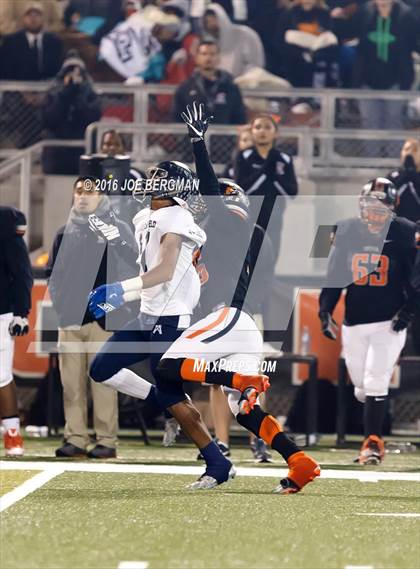 Thumbnail 1 in Bakersfield @ Central (CIF D1 Central Section Final) photogallery.