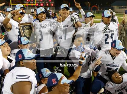 Thumbnail 3 in Bakersfield @ Central (CIF D1 Central Section Final) photogallery.