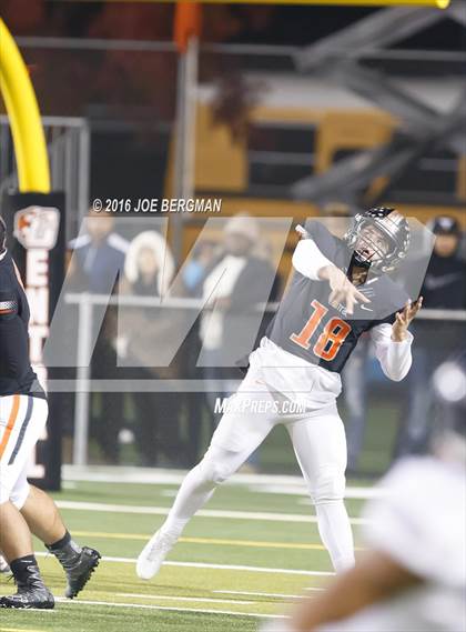Thumbnail 2 in Bakersfield @ Central (CIF D1 Central Section Final) photogallery.